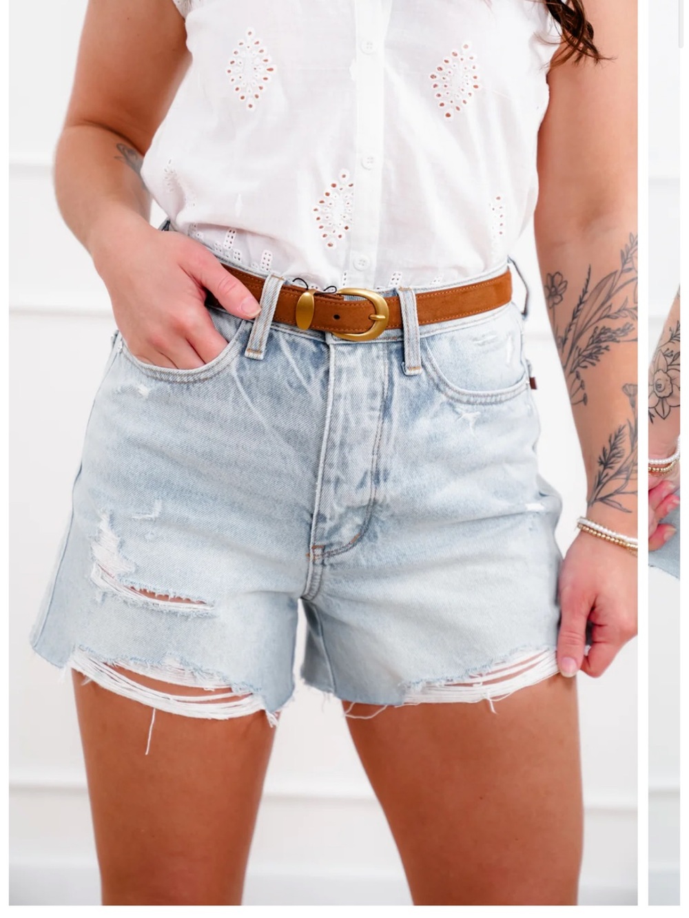 Judy Blue Light Wash Rigid Magic Cut Off Shorts